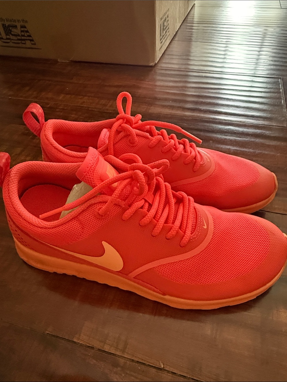 Nike Coral/White Women's Lightweight Running Sneakers